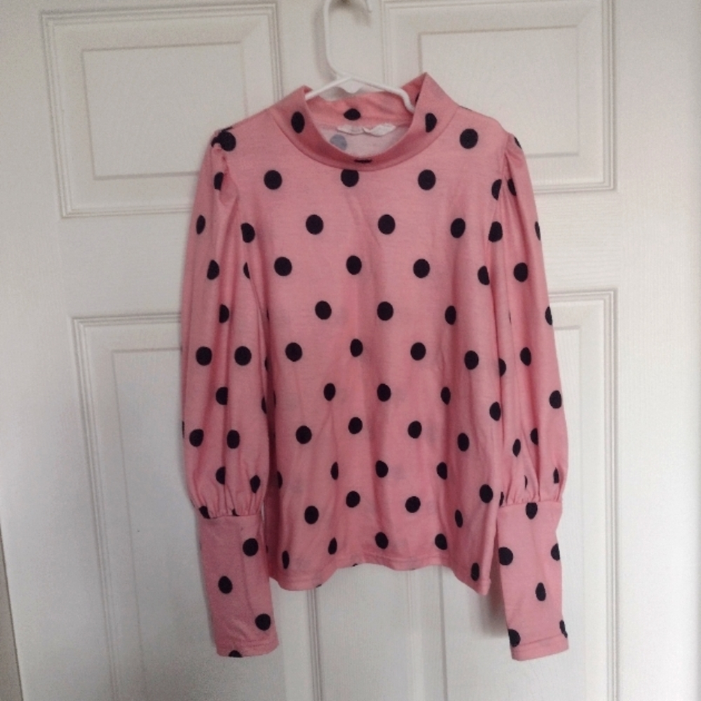 Girls top. Cute tucked into an A frame skirt